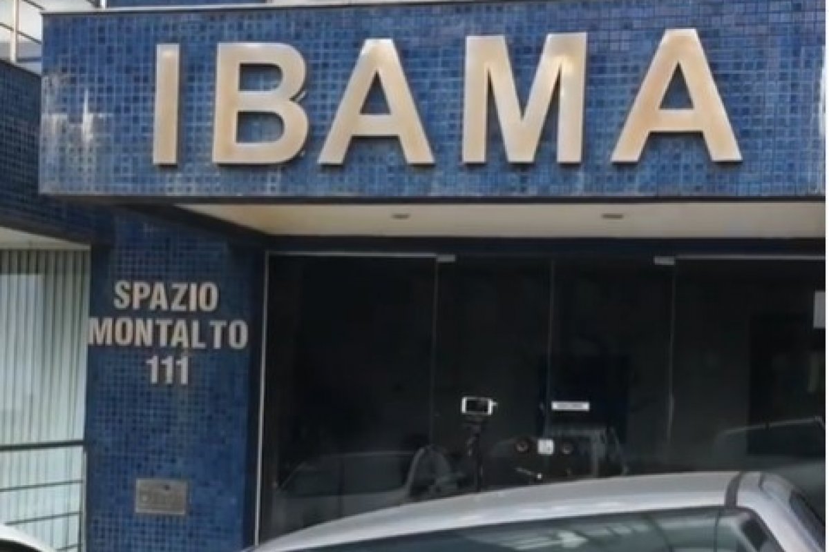  Pescadores de Salvador e região ocupam sede do Ibama