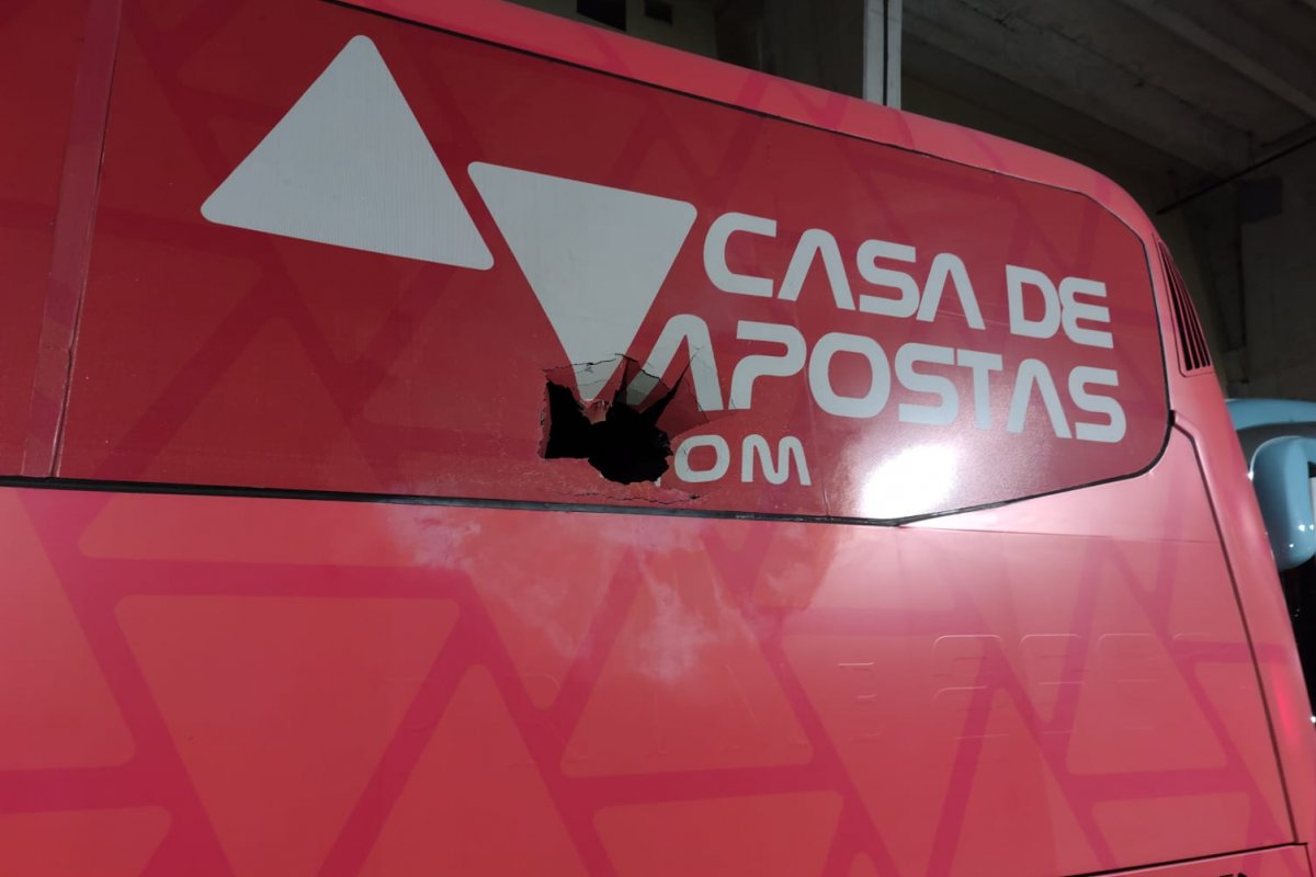 Polícia prorroga por mais um mês inquérito sobre ataque ao ônibus do Bahia
