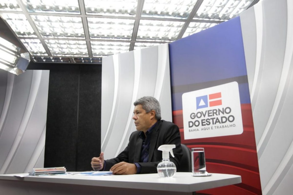 Pré-candidato ao governo da Bahia, Jerônimo admite conversas para atrair o MDB