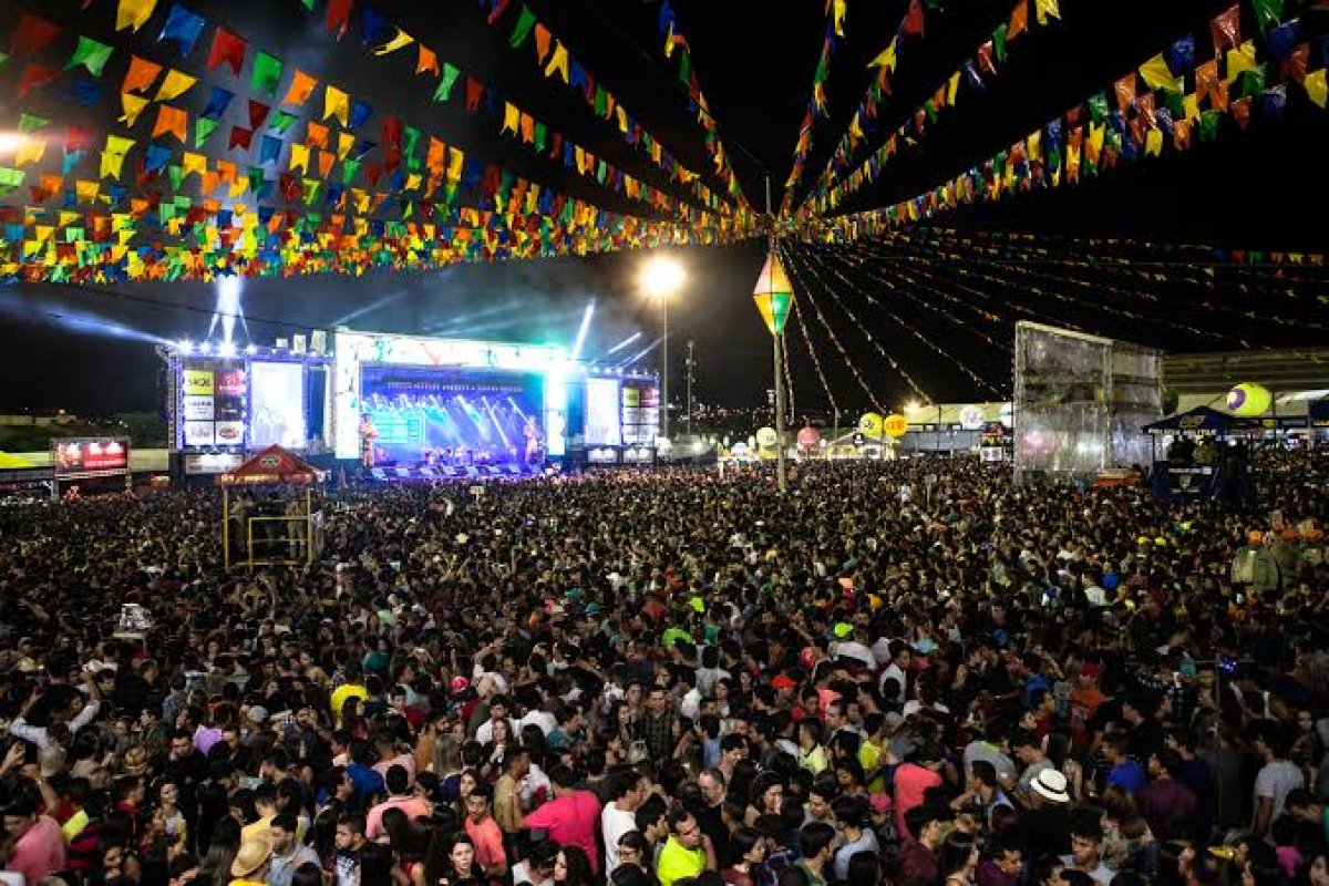 Sai a programação completa do famoso São João de Caruaru! 