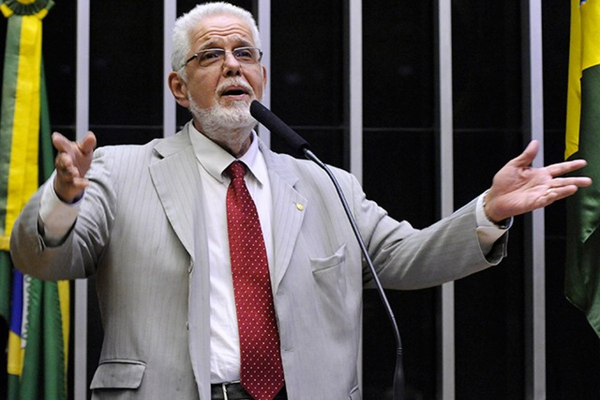 "Até onde eu sei, ninguém conversou nada", diz Jorge Solla (PT) sobre apoio do partido a Geraldo Jr. em 2024