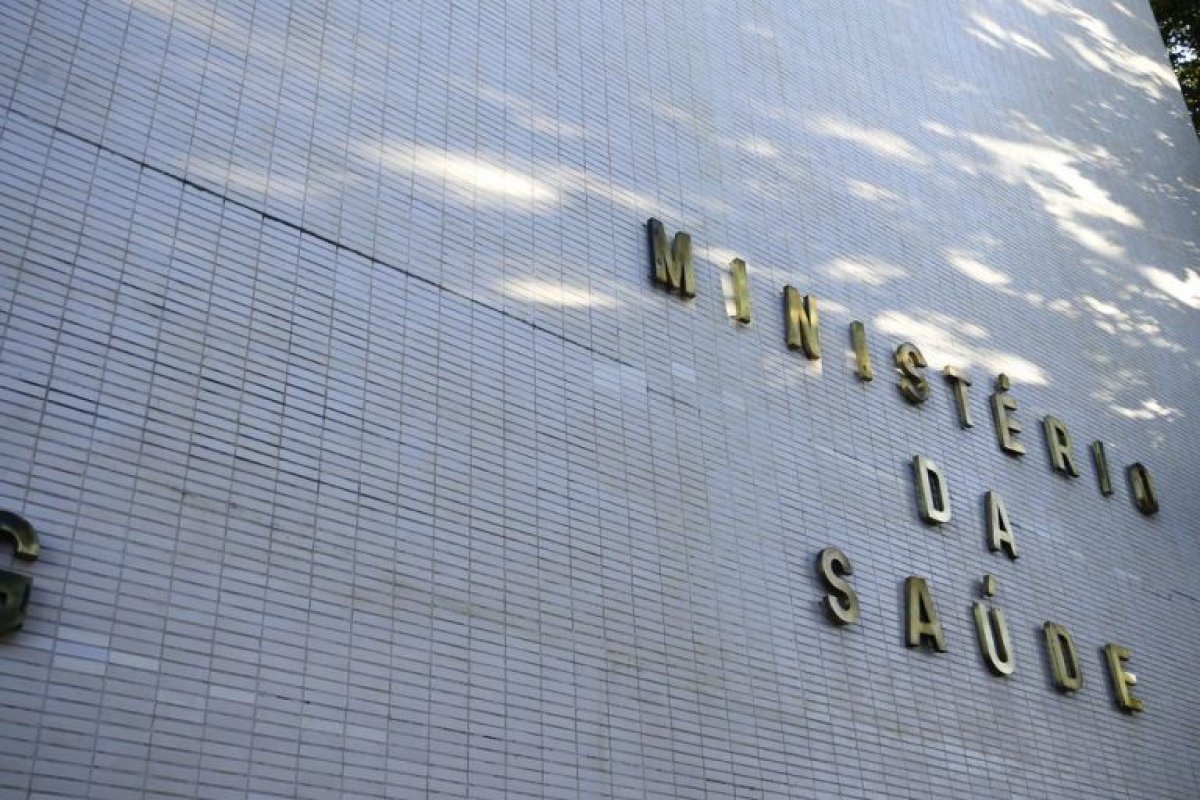 Governo Federal suspende emendas de relator para arcar com aumento de subsídios