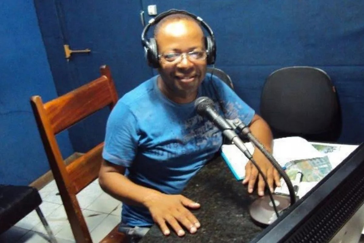 Radialista é encontrado morto dentro de casa em Itabuna, no sul da Bahia