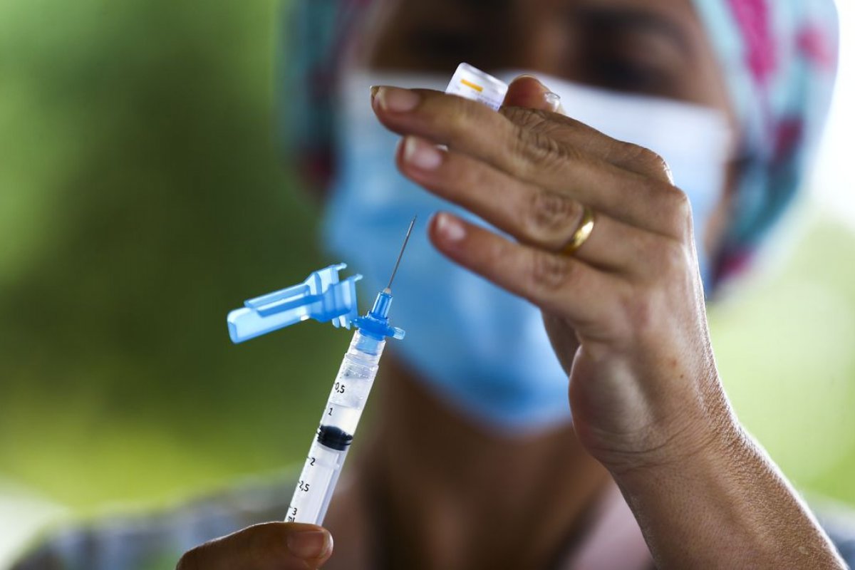 Com flexibilização de máscaras, Bahia tem 1.007 casos ativos de Covid-19 