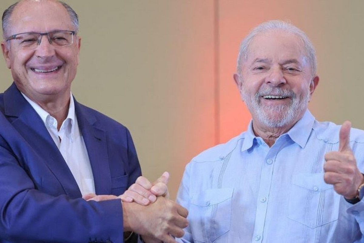Bolsonaristas compartilham vídeo de Alckmin dizendo ser contra o PT