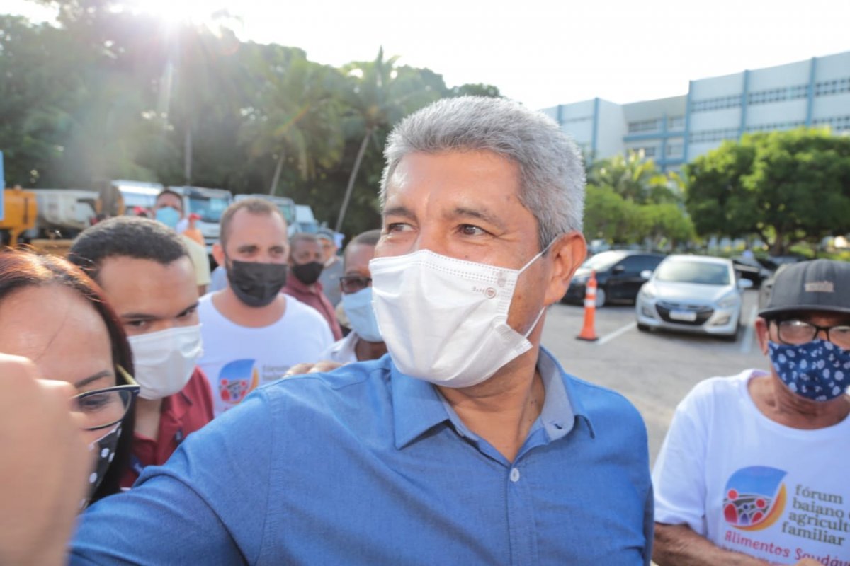 'Nós nos guiamos pelas pesquisas, mas o diálogo também é importante', diz Jerônimo Rodrigues 