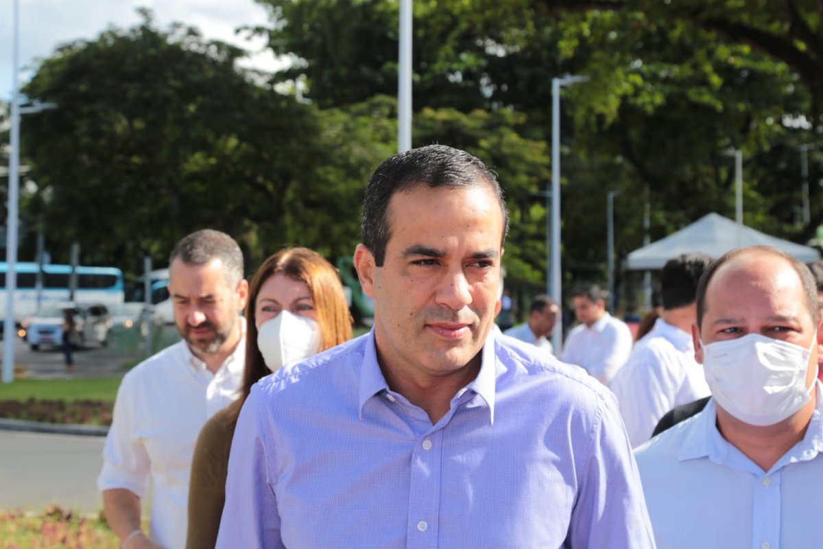 'Nossas escolas são seguras', diz Bruno Reis ao incentivar presença de alunos 