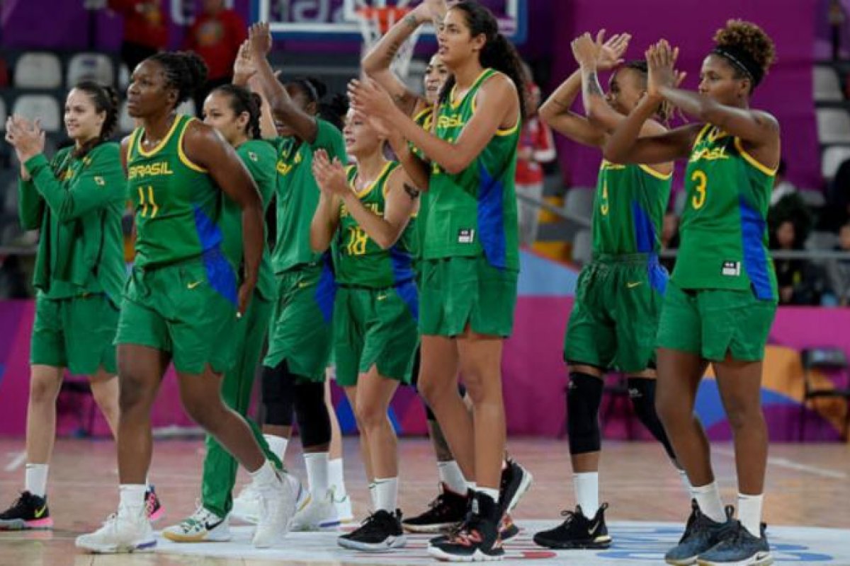 Seleção feminina de basquete ganha data de estreia no Pré-Olímpico das América