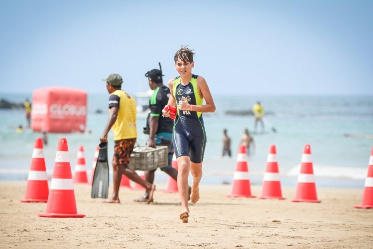 Evento esportivo de triathlon é realizado na capital neste final de semana