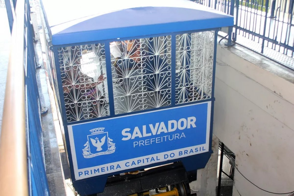 Serviço de manutenção no Plano Inclinado Gonçalves é prejudicado pela chuva 