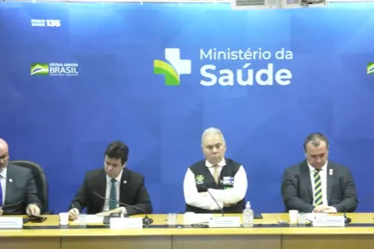 "A Covid não acabou, precisamos conviver com essa doença", diz Queiroga