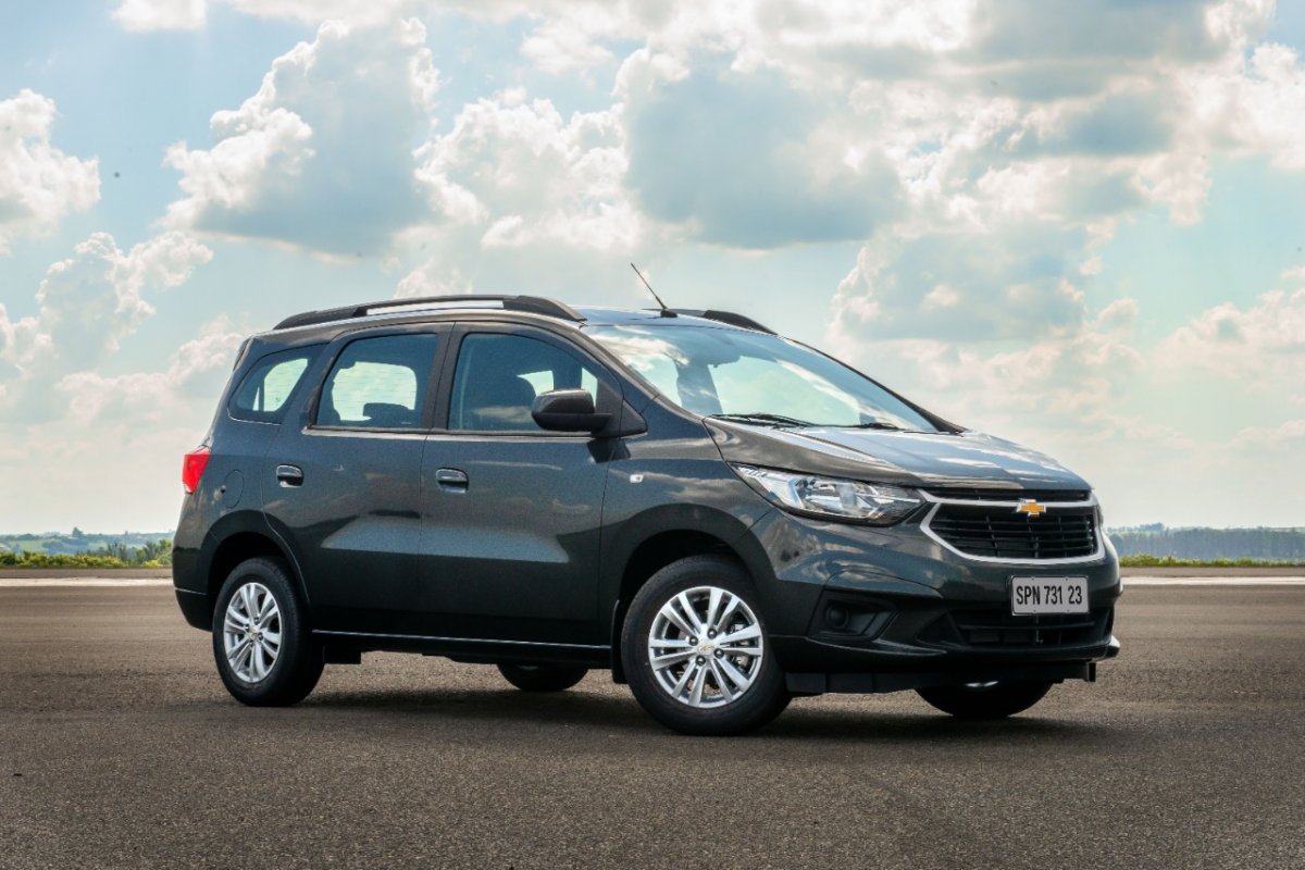 Chevrolet Spin volta a ser vendida na versão LTZ mas GM omite preços 