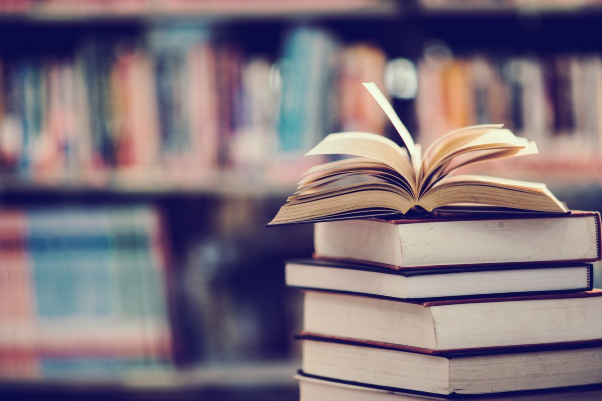 Dia Mundial do Livro: 14 obras que estão na mesa de cabeceira de empreendedores de sucesso! 