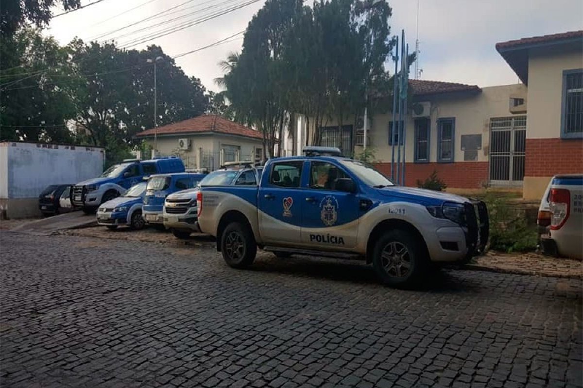 Homem é preso em flagrante por venda de celulares roubados no sul da Bahia