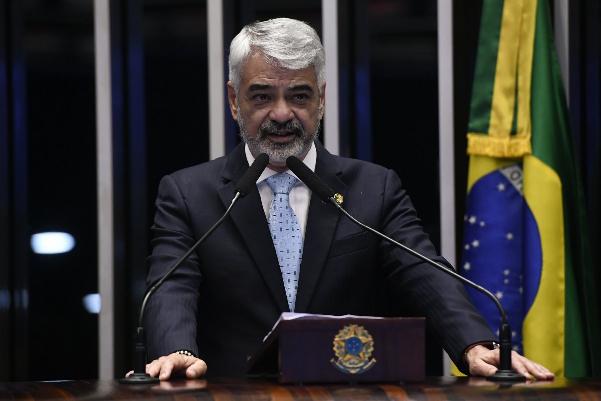 Podcast O Lado B de Brasília: Humberto Costa