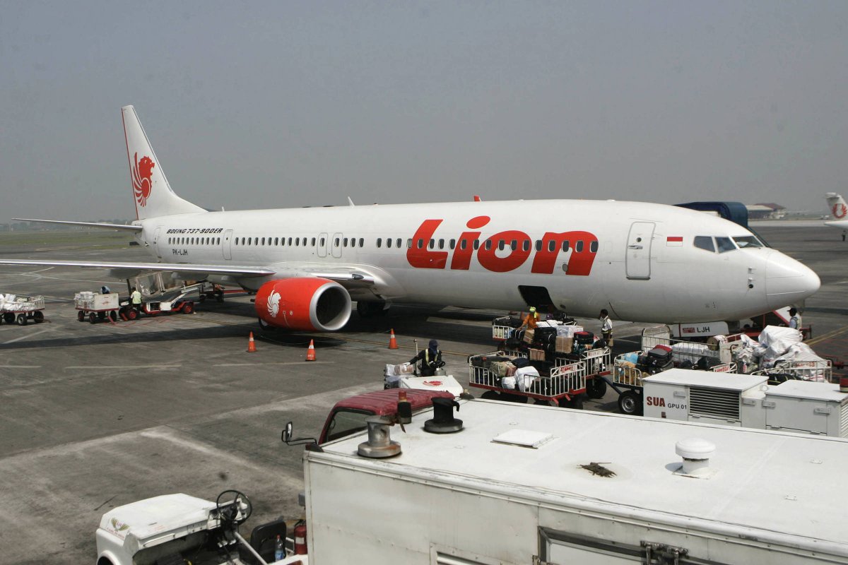 Relatório aponta série de falhas em queda de avião na Indonésia
