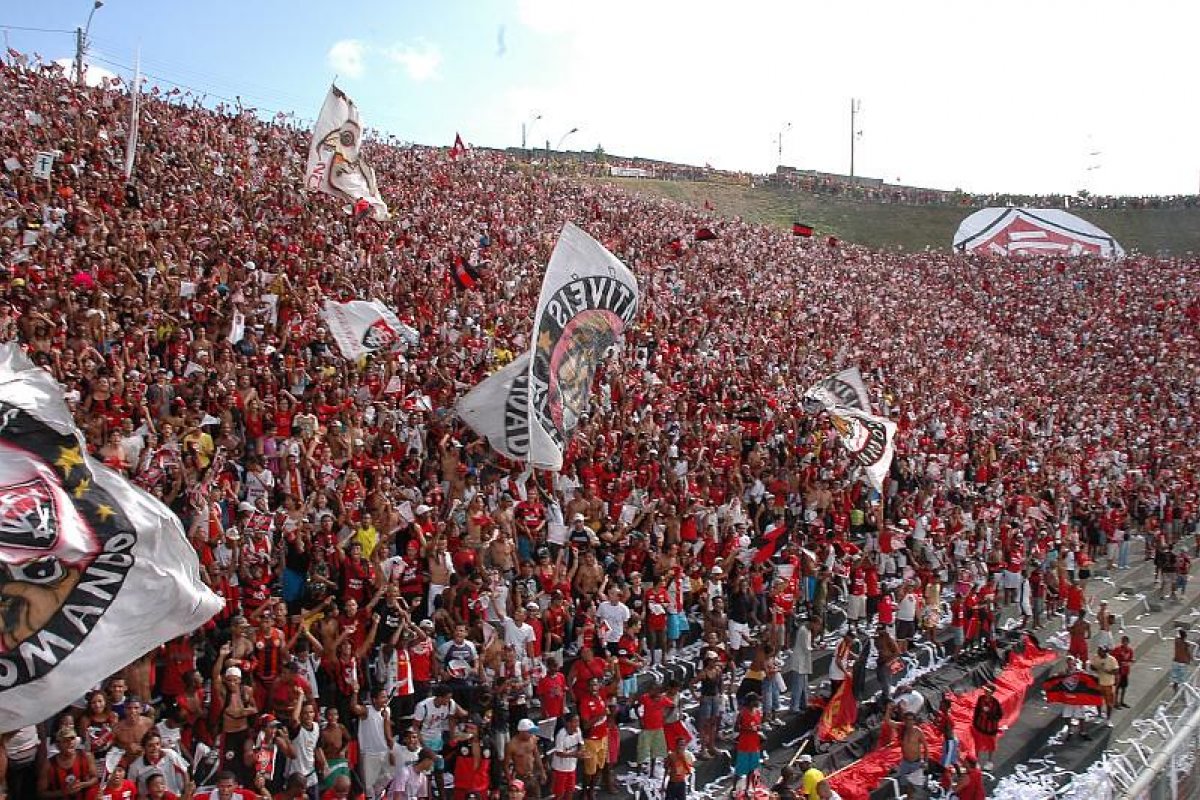 Torcida Uniformizada do Vitória convoca protesto para o próximo sábado (30); confira