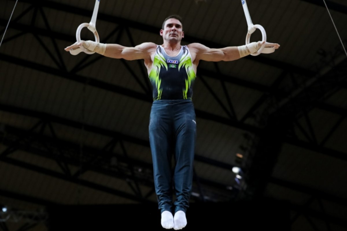Arthur Zanetti garante duas medalhas nos Jogos Mundiais Militares; Ana Marcela também conquista medalha 
