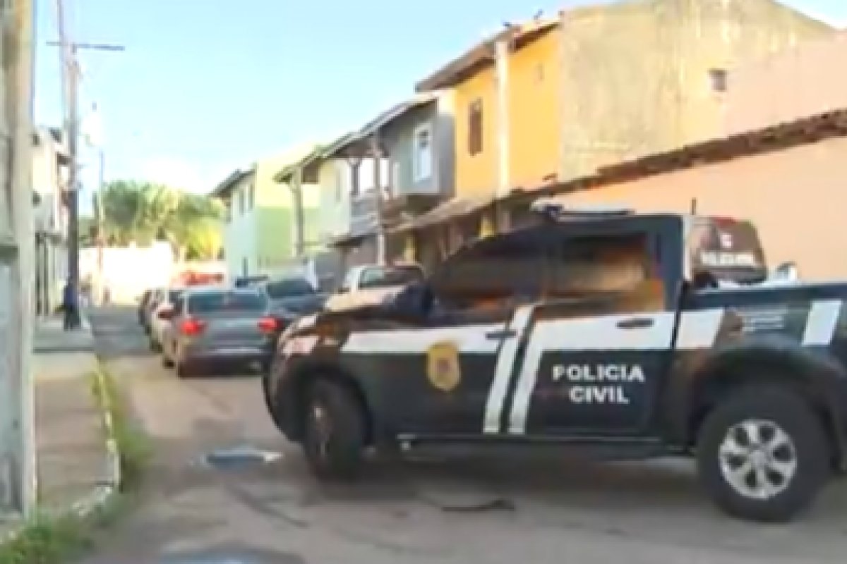 Polícia afirma que guarda Civil foi assassinado por quadrilha após ser visto com arma em bar