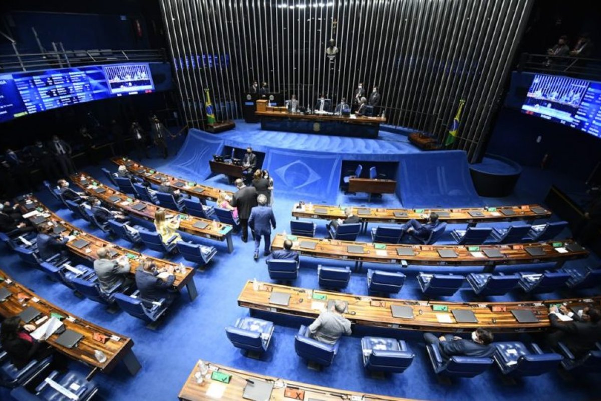 Plenário do Senado aprova reconhecimento do Holodomor, genocídio ucraniano pelo regime soviético
