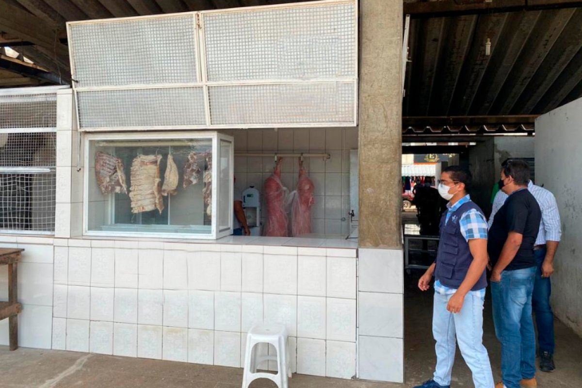 MP-BA solicita que Justiça determine suspensão do comércio de carne no Centro de Abastecimento de Tremedal