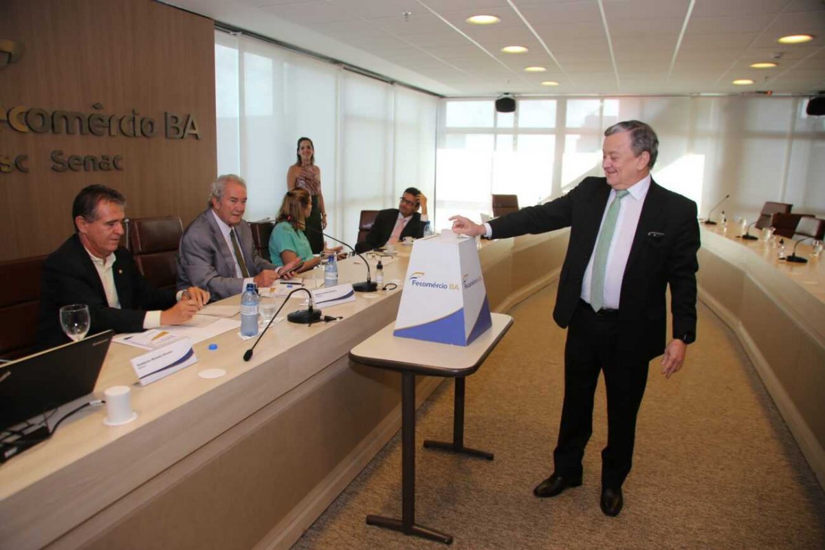 Kelsor Fernandes é o novo presidente do sistema Fecomércio-BA
