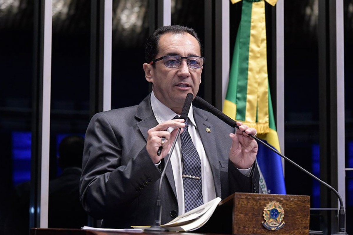 STF analisará queixas contra Kajuru por difamação e calúnia
