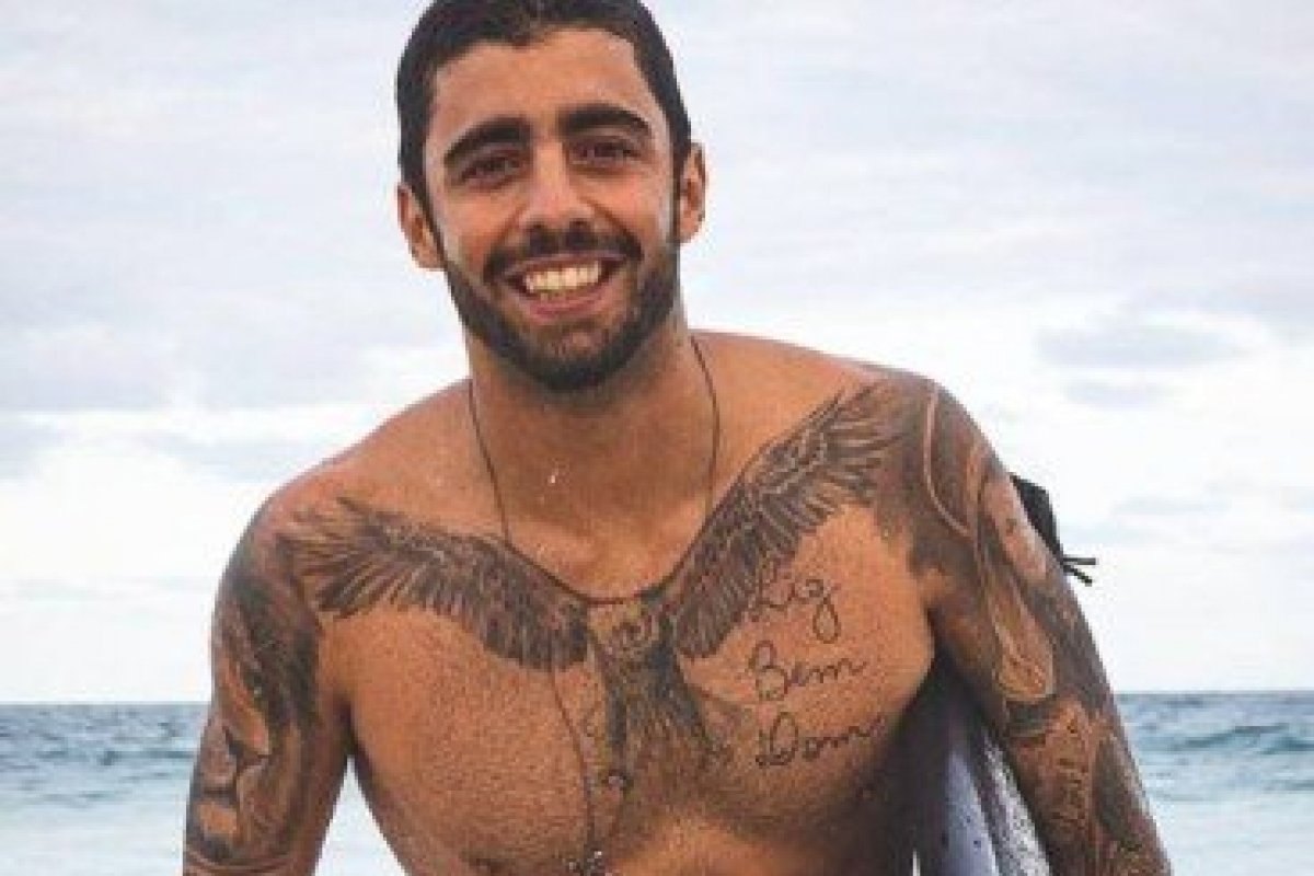 Surfista Pedro Scooby ganhará documentário produzido pela TV Globo!  