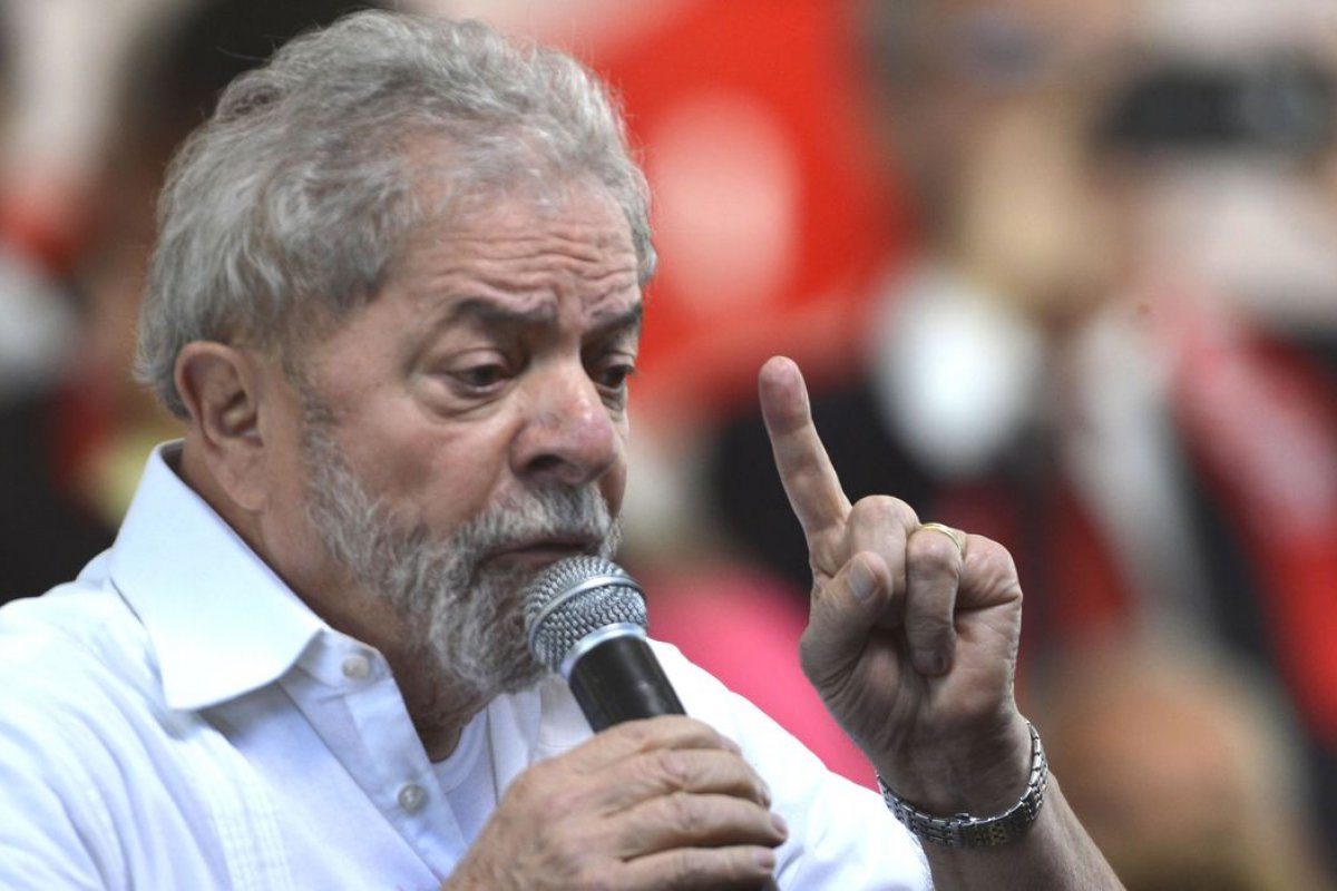 Vídeo: Lula quer propor a criação de moeda única para América Latina