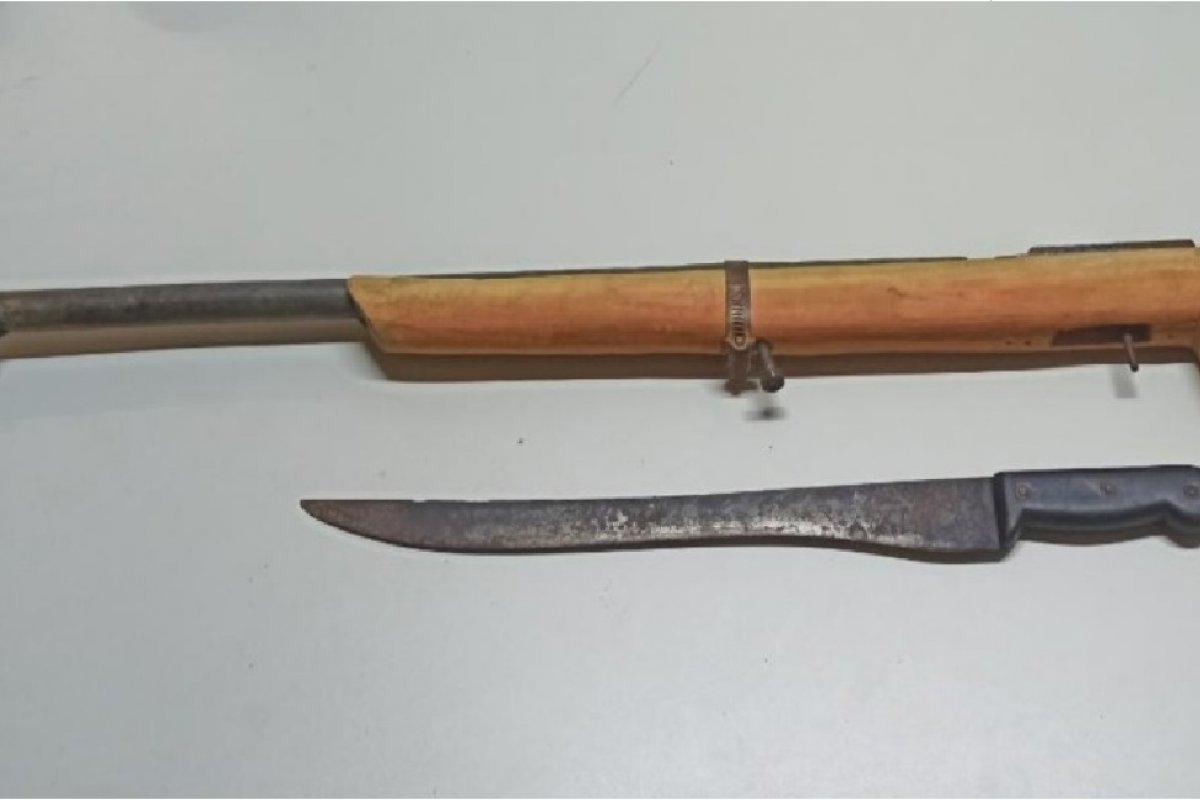 Polícia Militar prende suspeito por porte ilegal de arma em Formosa do Rio Preto, na Bahia