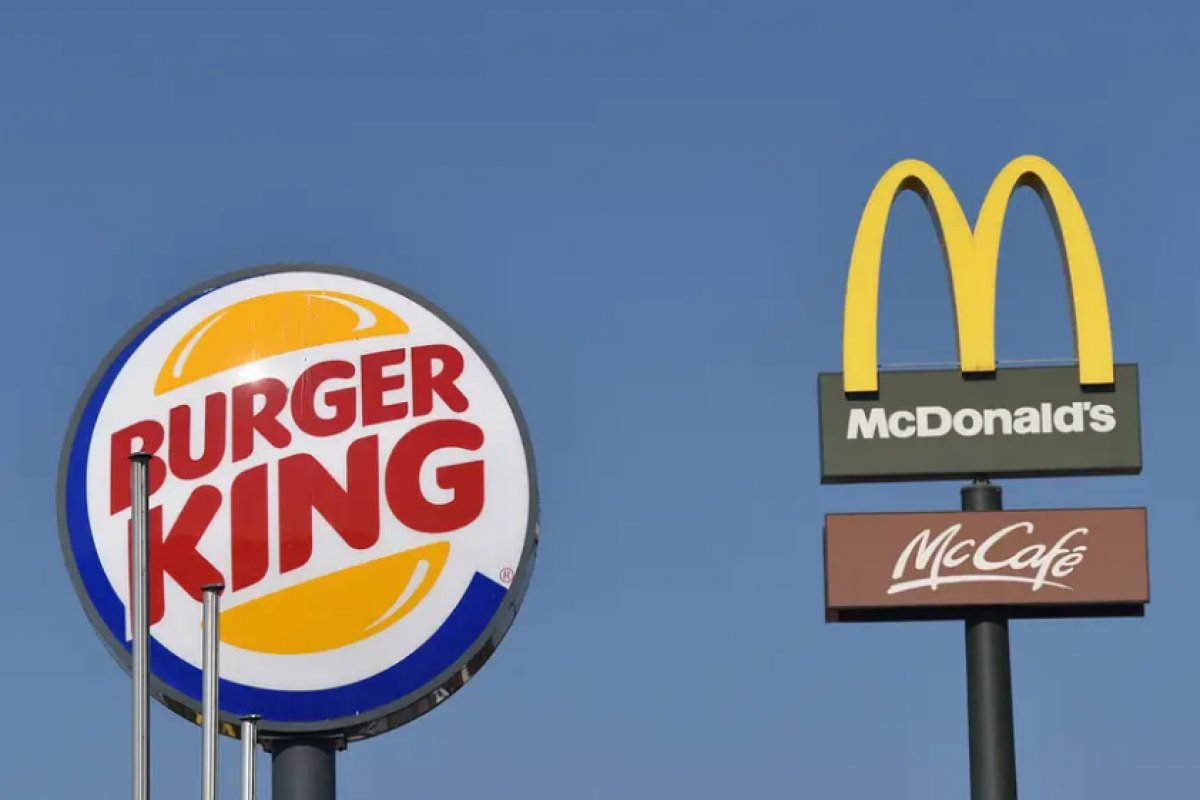 Senado aprova audiência sobre casos de hambúrguer falsos do McDonalds e Burger King