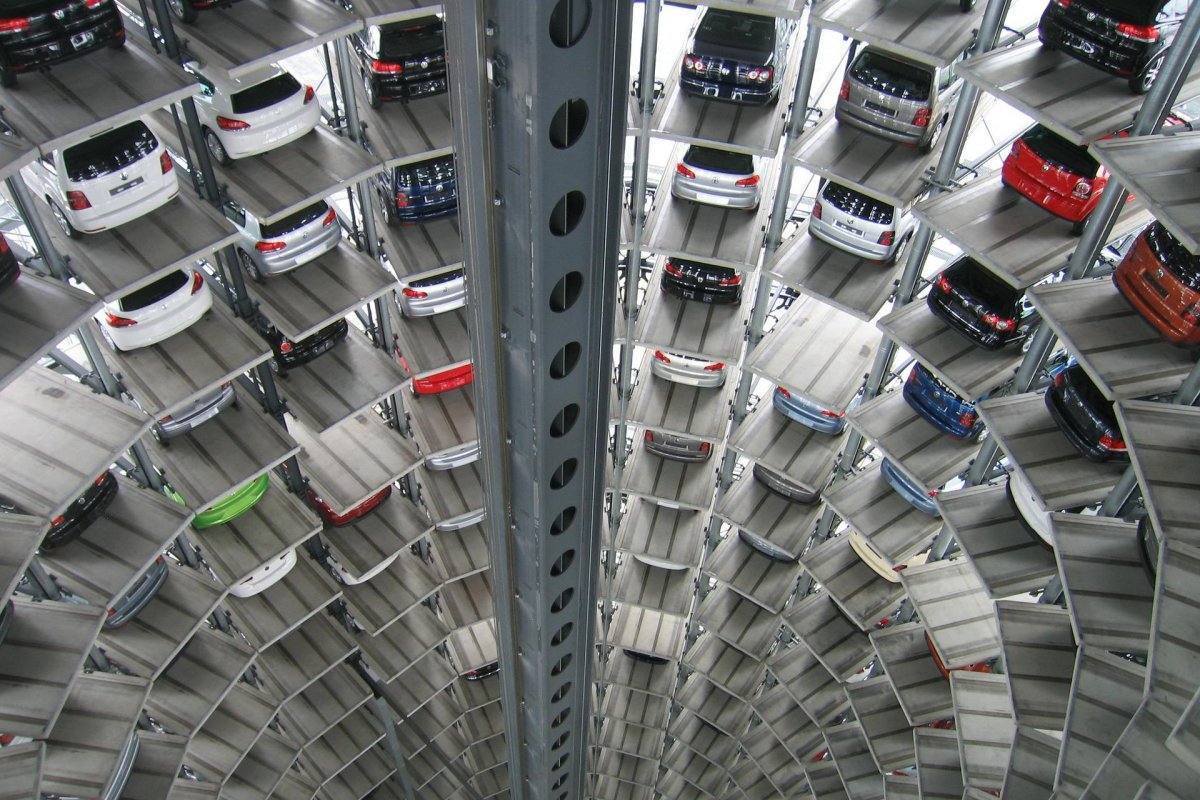 Vendas de veículos automotores têm queda de 6,07% este mês, de acordo com a Fenabrave