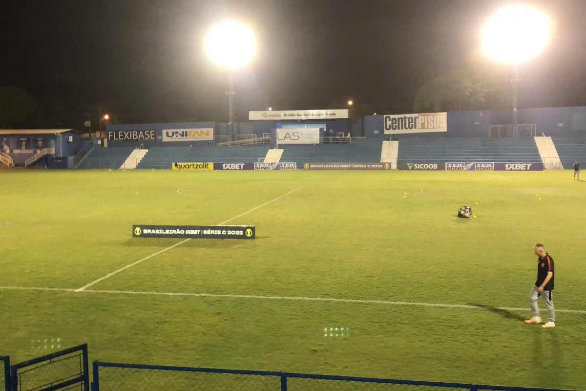 Em jogo fraco, Vitória empata com Aparecidense e segue na zona de rebaixamento da Série C