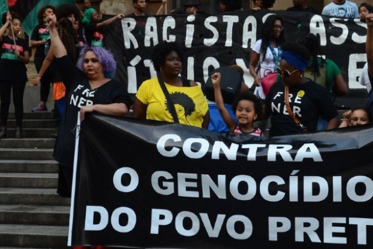 Capital de São Paulo registra uma denúncia de violência racial a cada quatro dias, diz levantamento