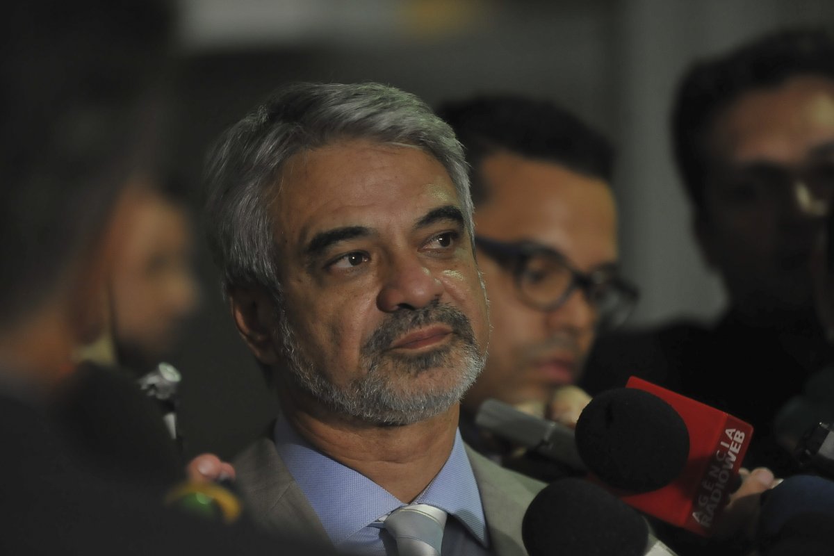 Após criticas a orçamento secreto, parlamentares são beneficiados com R$21,5 milhões de emendas