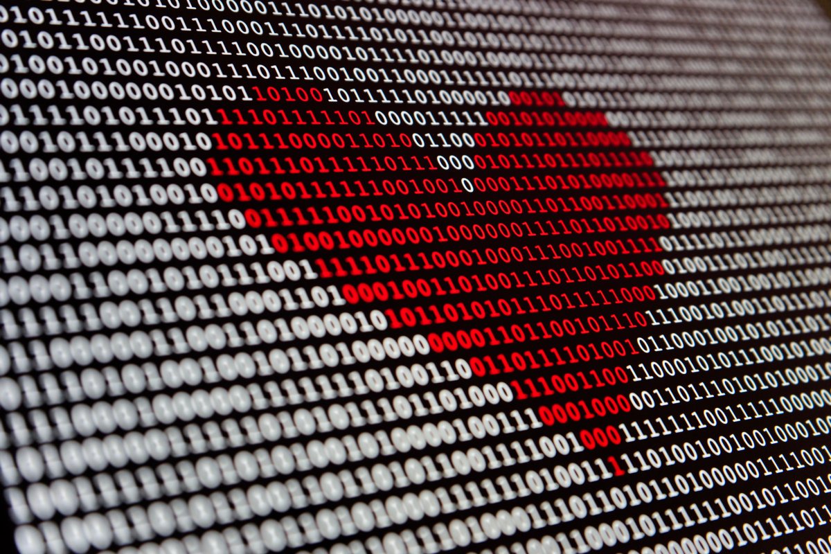 Justiça determina que aplicativo de relacionamento indenize usuário