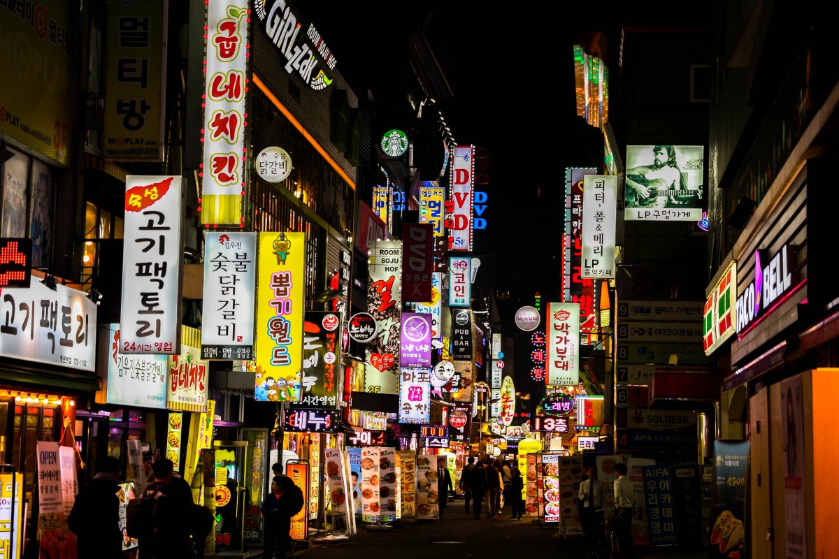 Covid-19: Coreia do Norte anuncia primeira morte pelo vírus após dois anos de pandemia