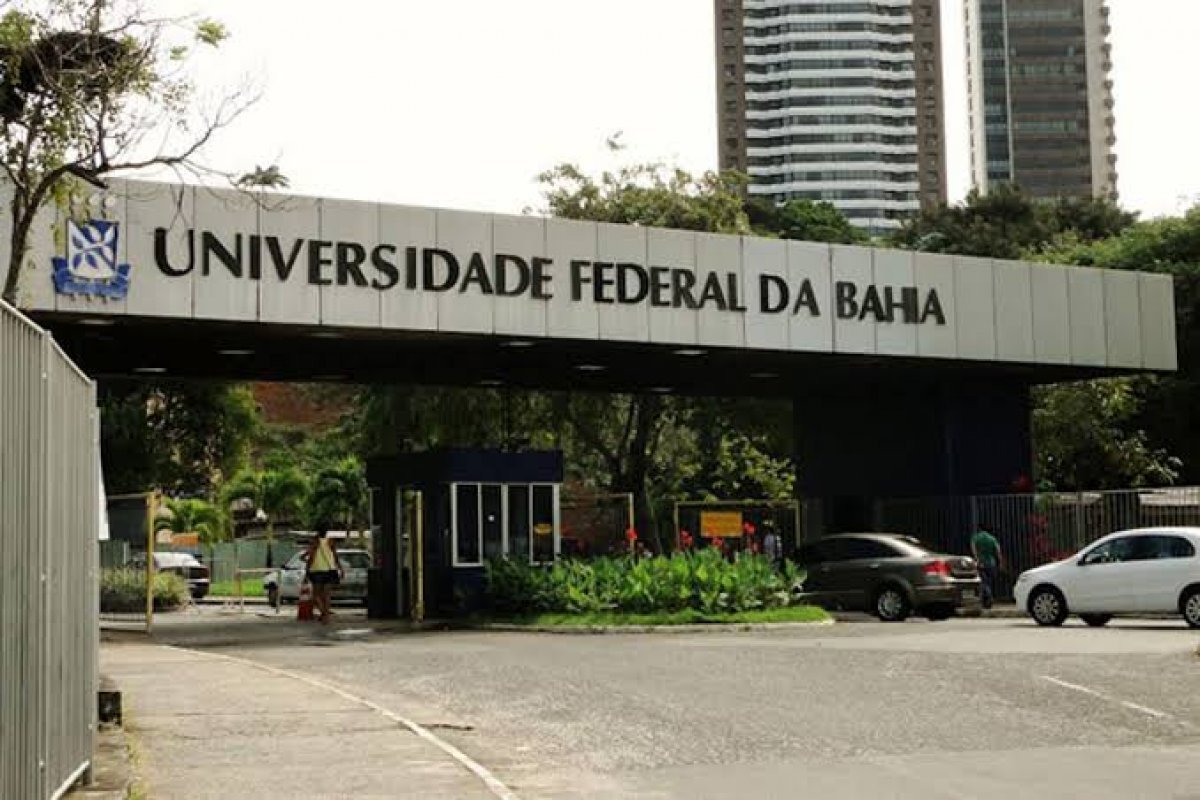 UFBA desobriga uso de máscara contra Covid-19