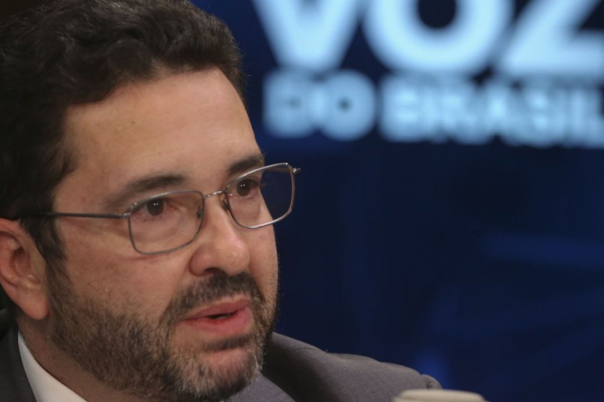 Presidente do Incra suspende atividades, viagens e eventos alegando falta de recursos