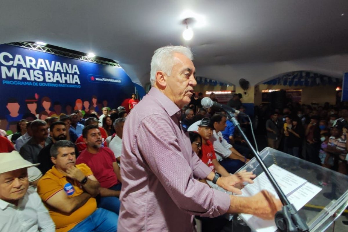 Otto alfineta ACM Neto por pré-candidatura sem 'carteira de identidade' e exalta parceria de Jerônimo com Lula