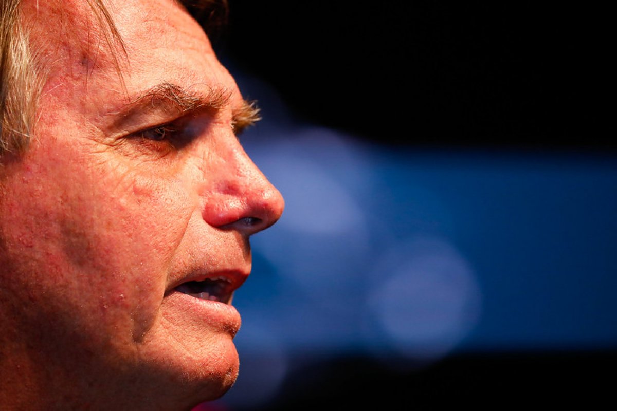 Vídeo: Bolsonaro insinua que PT já sabe resultado das eleições 2022