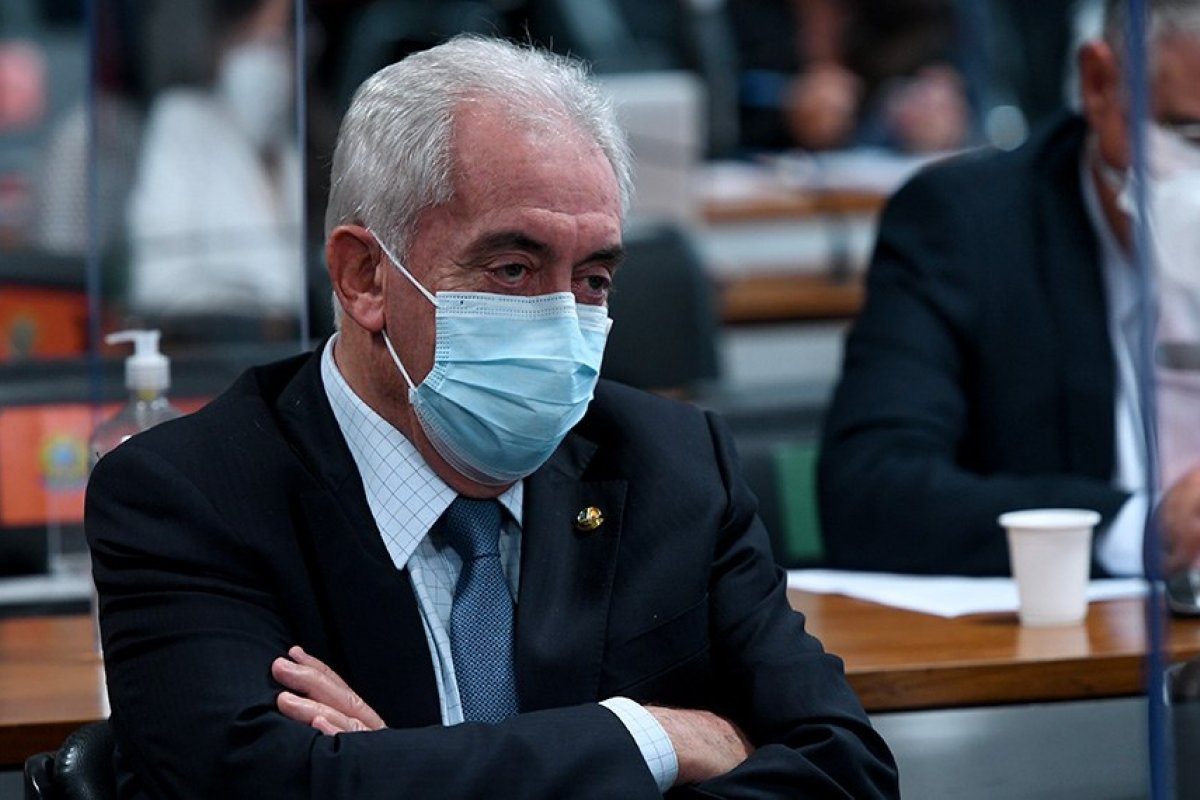 Genial/Quaest: Otto Alencar lidera para o Senado da Bahia, com 38%; Cacá Leão apara em segundo com 10%