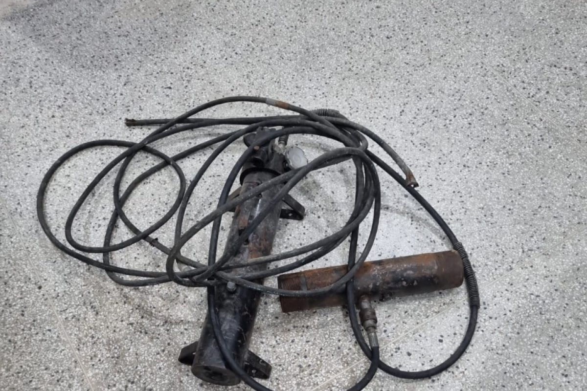 Polícia prende homem acusado de roubar estabelecimentos comerciais no bairro do Imbuí 