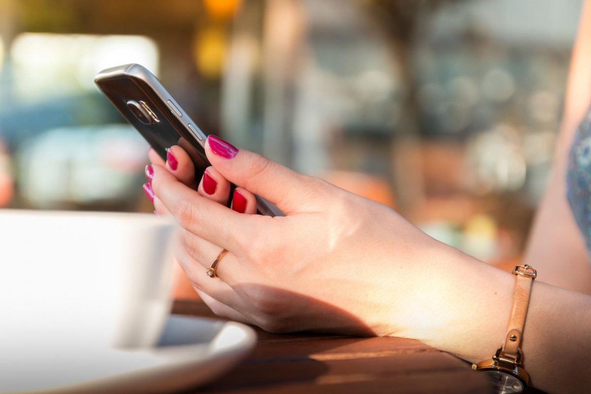 Há mais smartphones que pessoas no Brasil, diz estudo 