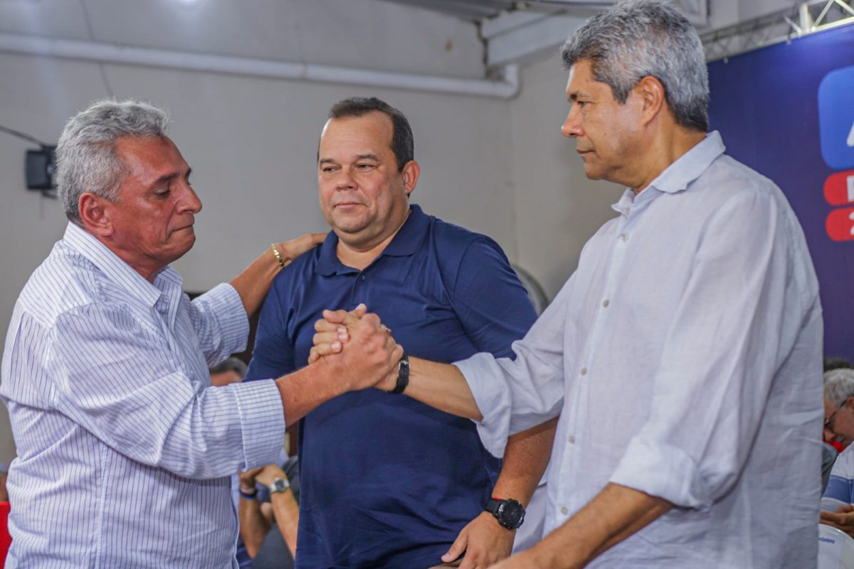 Médio Sudoeste da Bahia: dez dos 13 prefeitos da região declaram apoio a Jerônimo