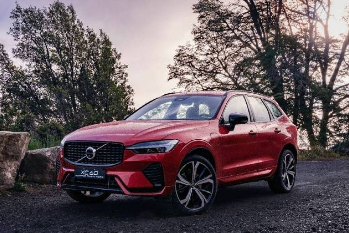 Volvo XC90 e XC90 ficam mais potentes na linha 2023: veja preços e versões 
