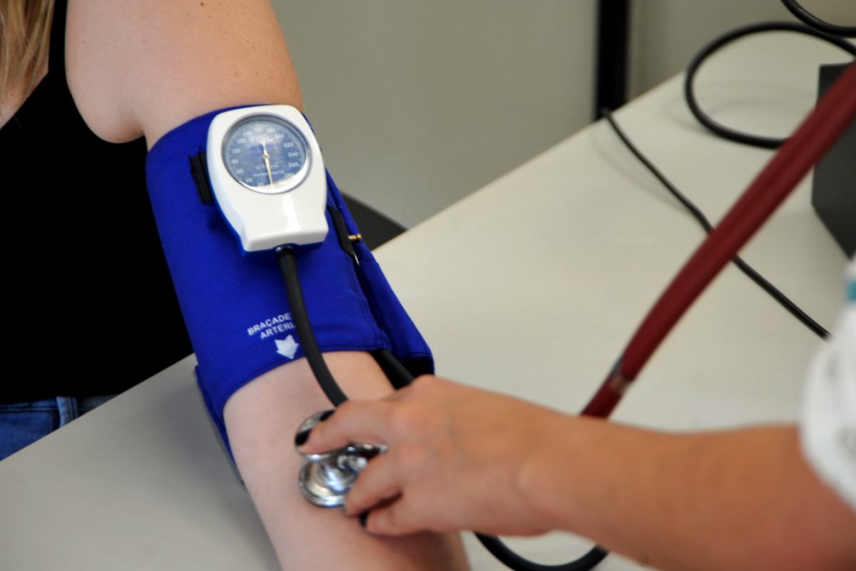 Hipertensão arterial: conheça os riscos e saiba como prevenir a doença 