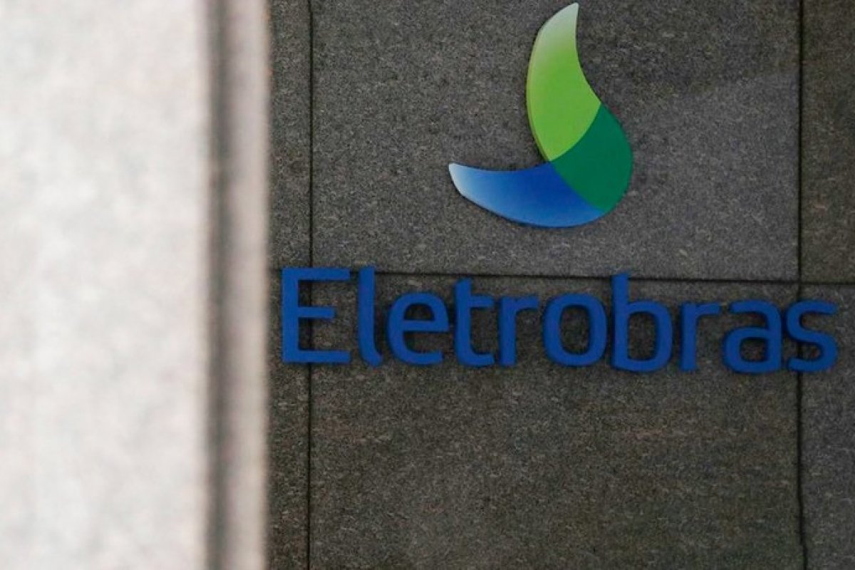 Compra de ações da Eletrobras começa nesta sexta-feira (3)