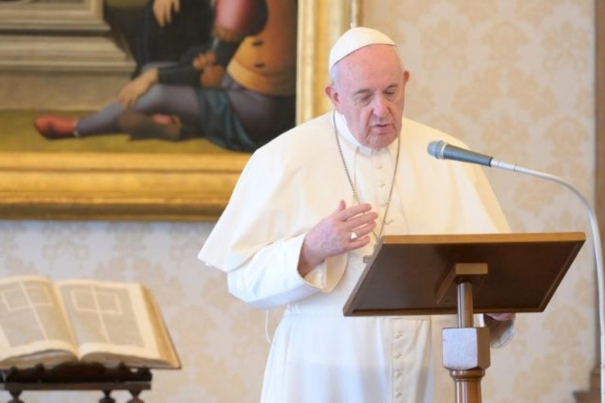 Papa Francisco faz oração pelas vítimas das chuvas em Pernambuco