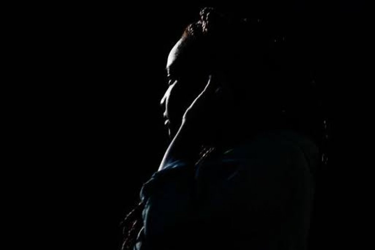 Brasil: 23% das pessoas negras se sentem representadas como criminosas em filmes e séries, mostra pesquisa